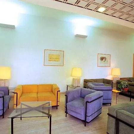 Hotel Grand Palace