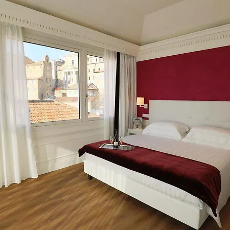 Grand Palace 4*