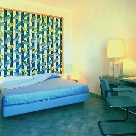 Hotel Grand Palace