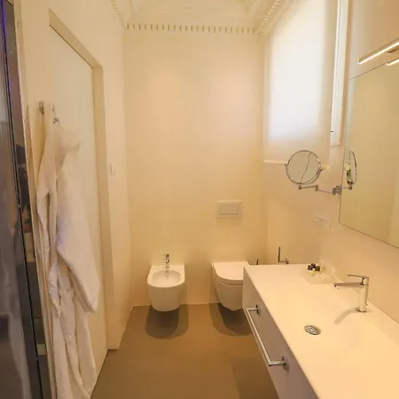 Grand Palace Hotel 4*