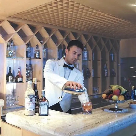 Hotel Grand Palace 4*